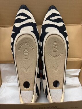 Vivaia Aria size US 10/M